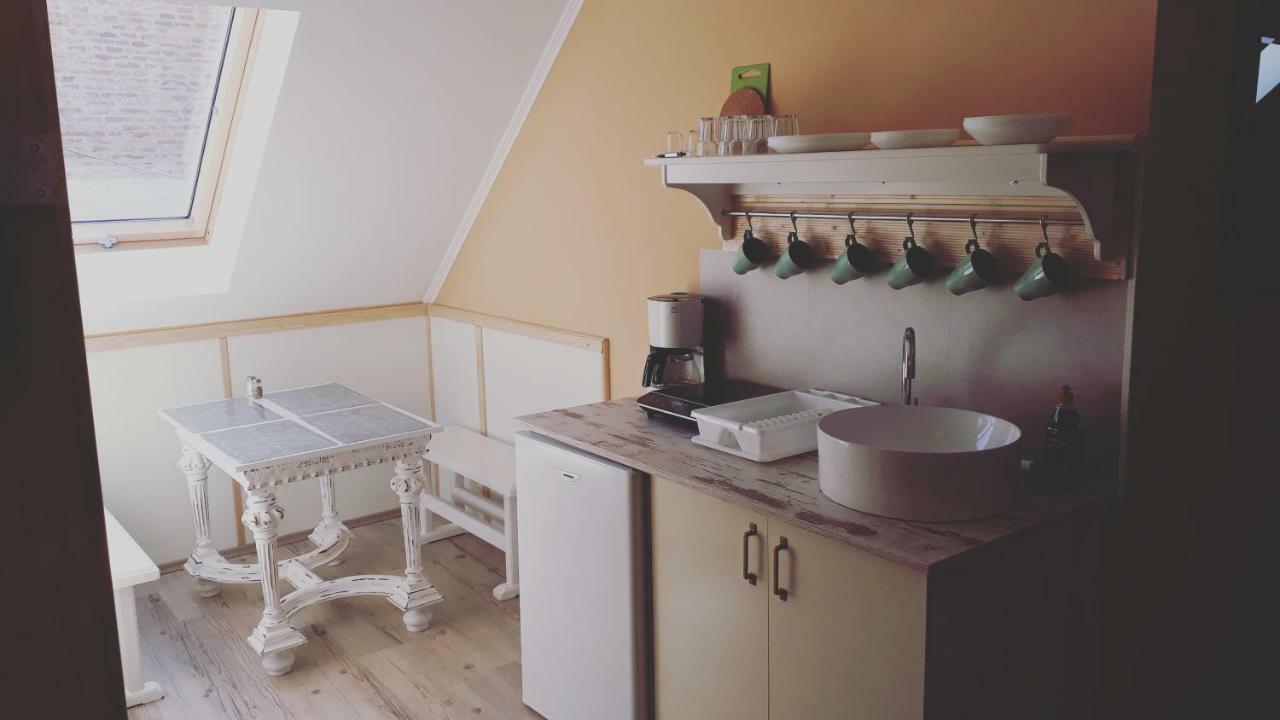 Abraham Vintage Szobak & Apartmanok Pécs Eksteriør billede