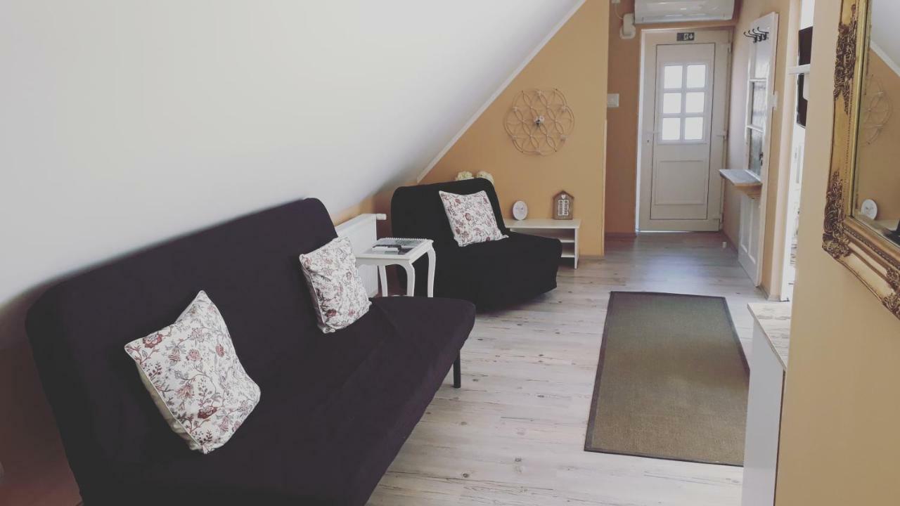Abraham Vintage Szobak & Apartmanok Pécs Eksteriør billede
